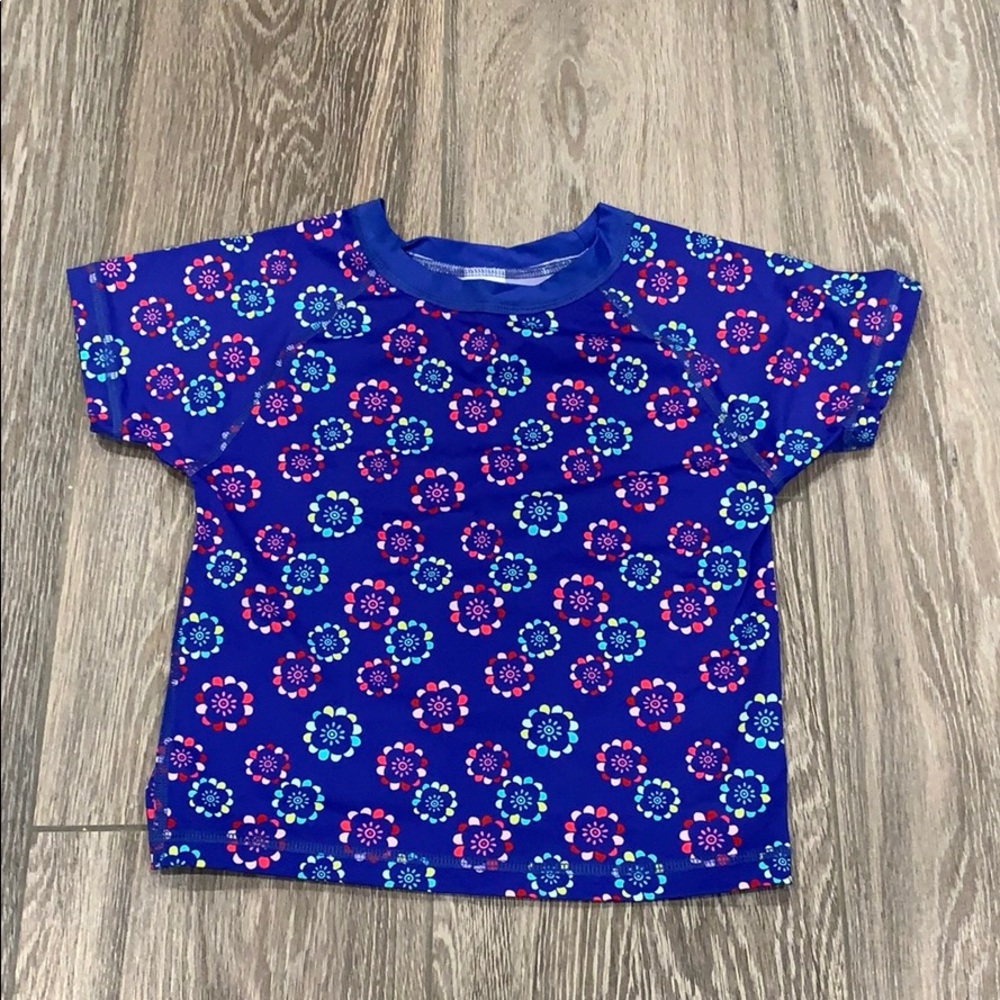 NWOT Tea Collection Rashguard